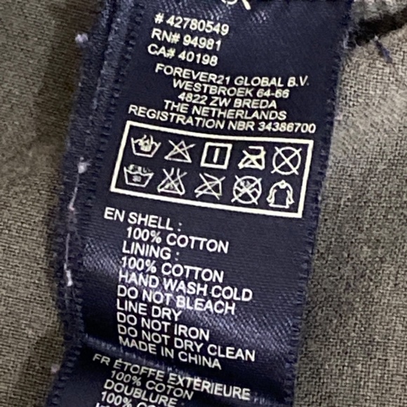 Forever 21 Army Green Utility Vest Studded Pockets Zip Snap Boho Womens Size S - Picture 9 of 9